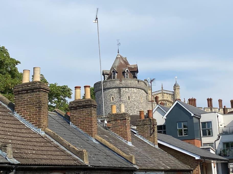 Windsor Cottage: Cosy, Charming, Full Of Character Экстерьер фото
